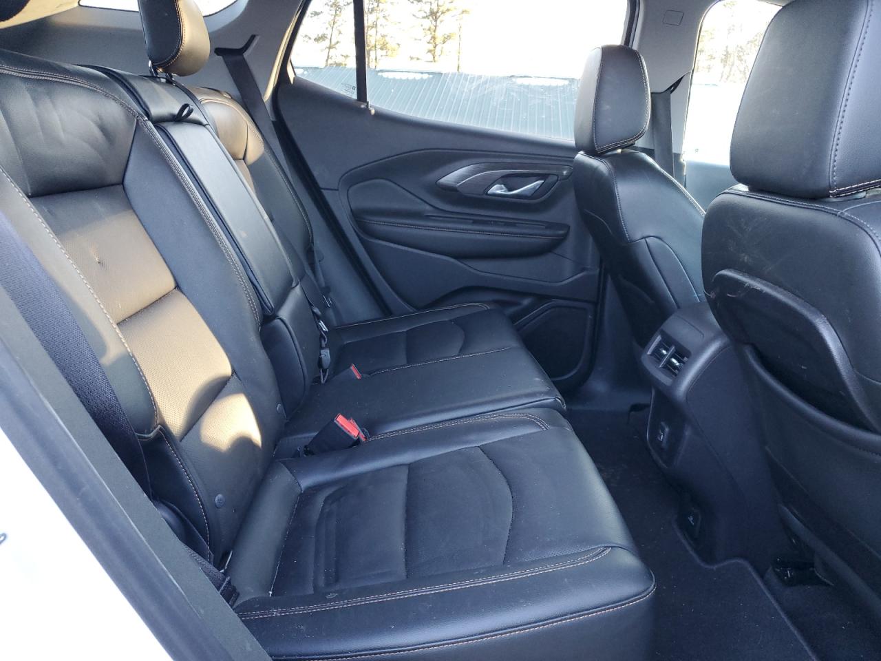 2019 GMC Terrain - Image 11