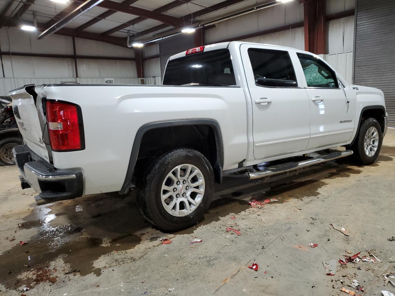 2016 GMC Sierra - Image 3