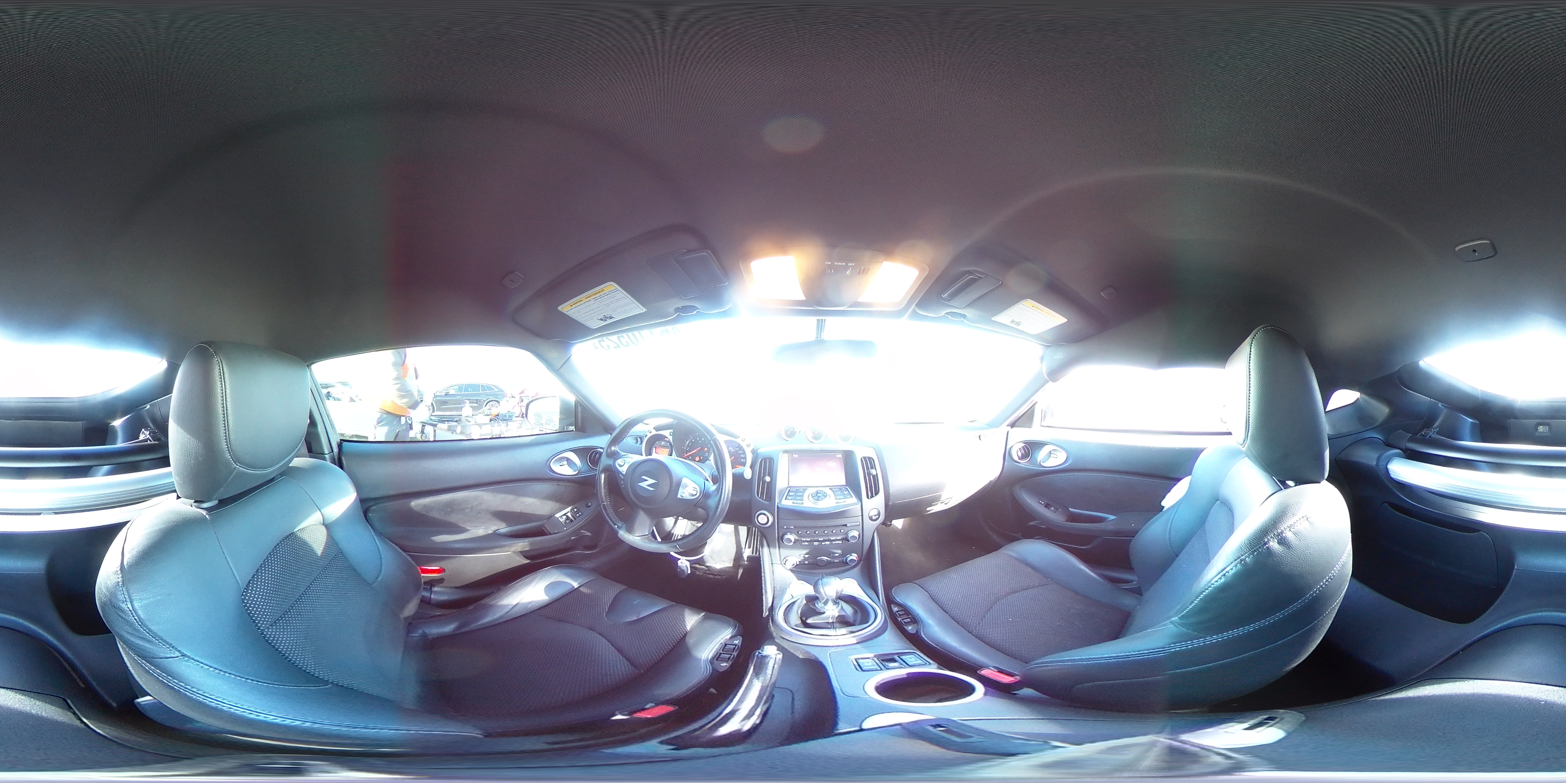 2020 Nissan 370Z - Image 13