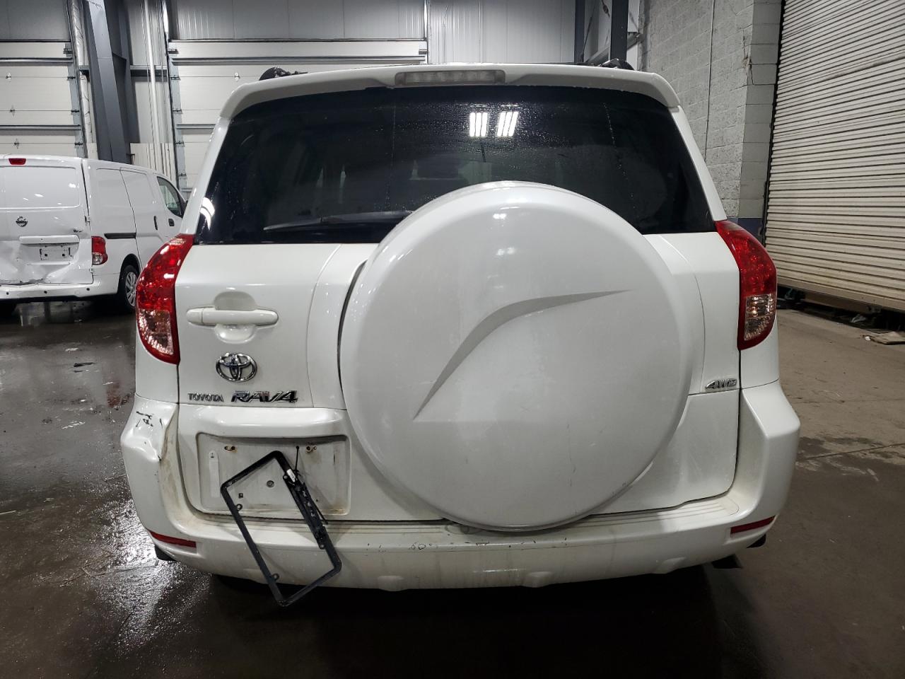 2008 Toyota RAV 4 - Image 6
