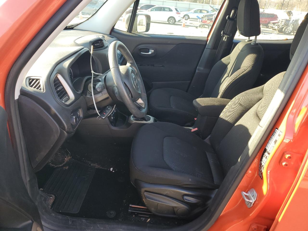 2017 Jeep Renegade - Image 7