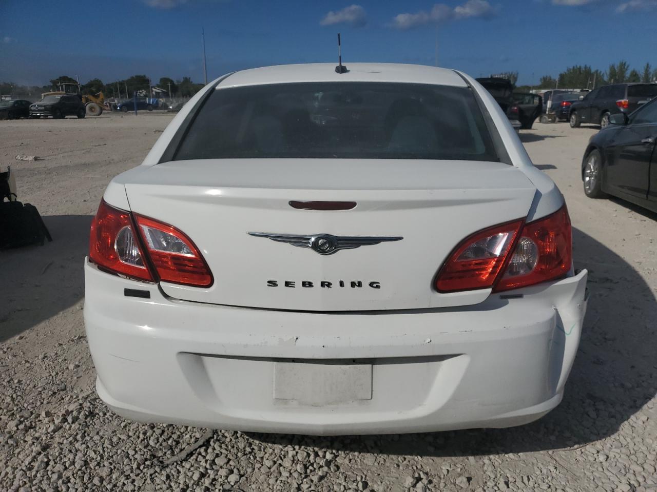 2008 Chrysler Sebring - Image 6
