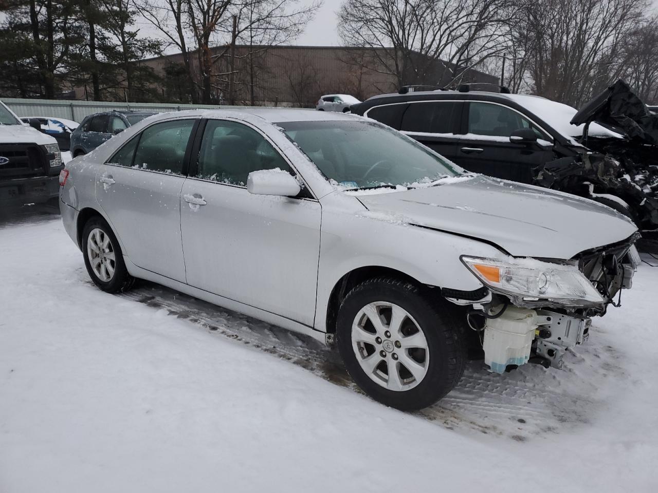 2011 Toyota Camry - Image 4