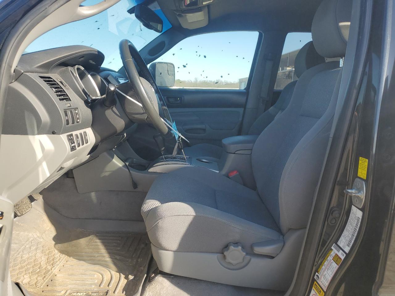 2010 Toyota Tacoma - Image 7