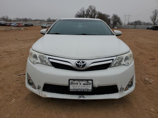 Седаны TOYOTA CAMRY 2012 Белый