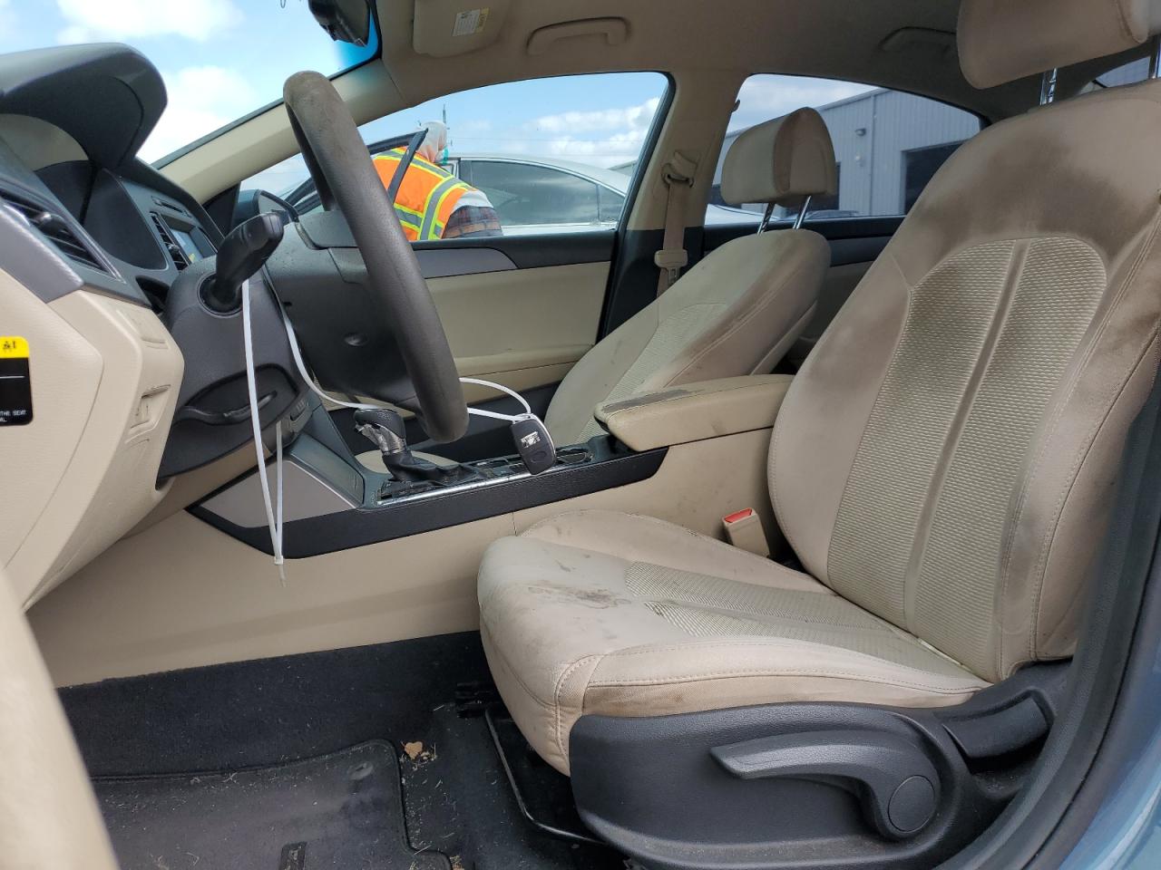 2016 Hyundai Sonata - Image 7