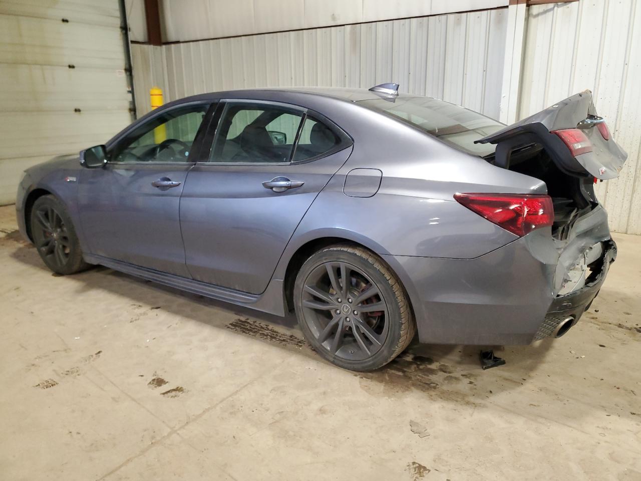 2018 Acura TLX - Image 2