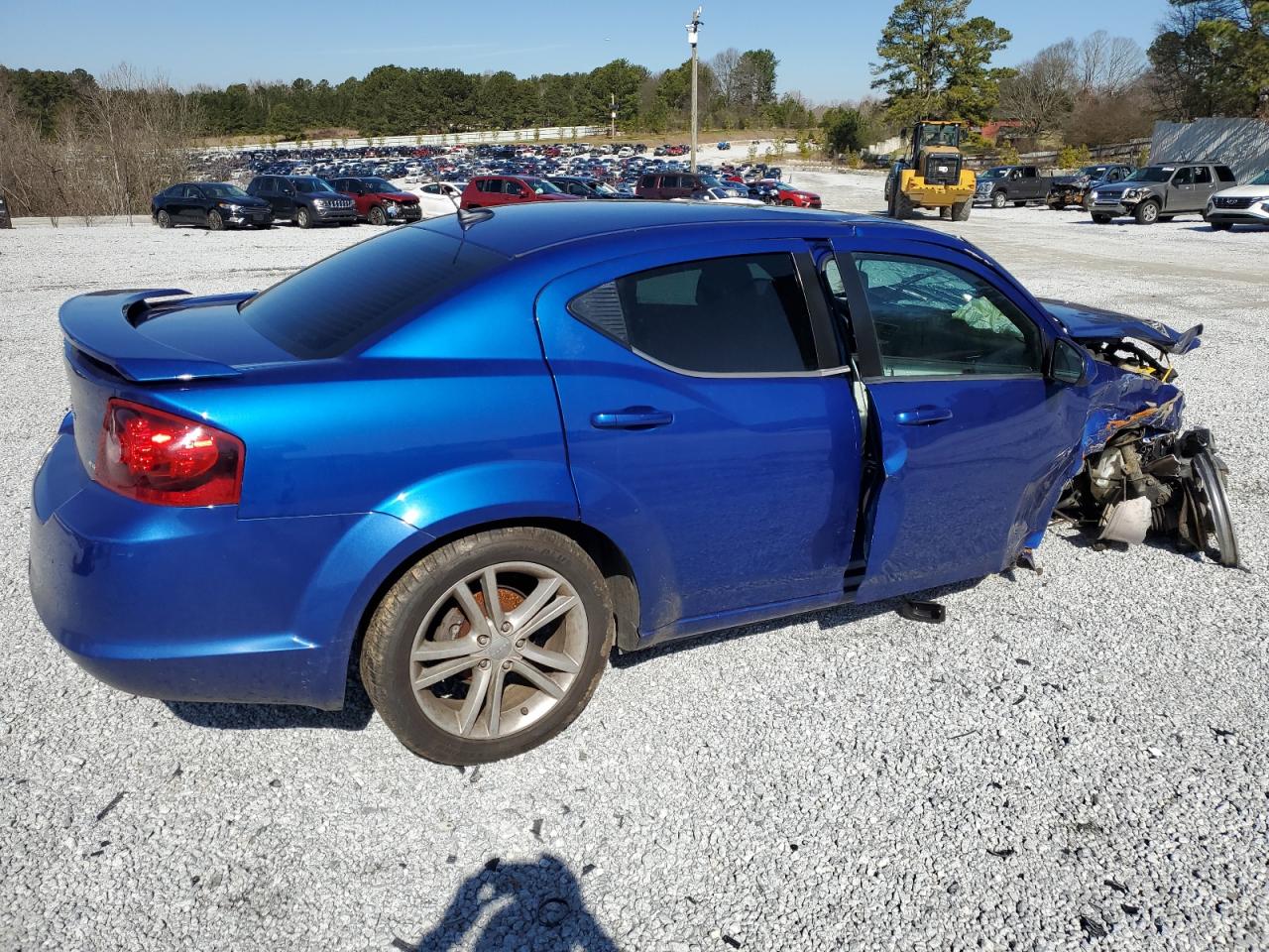 2014 Dodge Avenger - Image 3