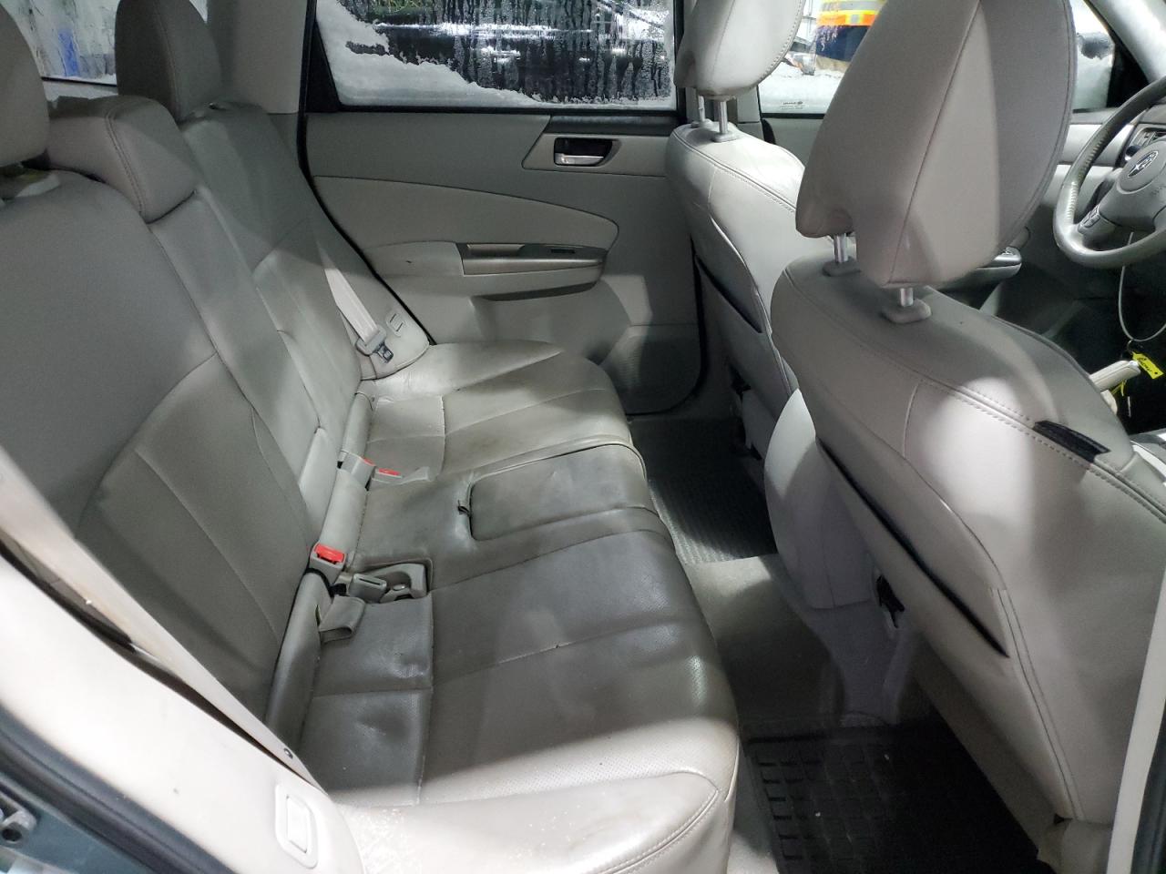 2009 Subaru Forester - Image 11