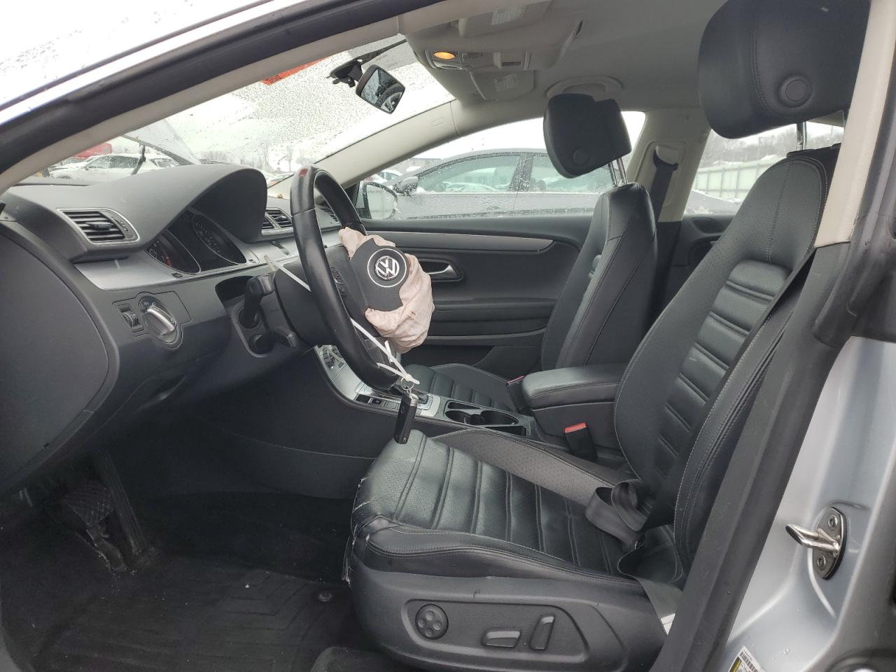 2014 Volkswagen Passat CC - Image 7