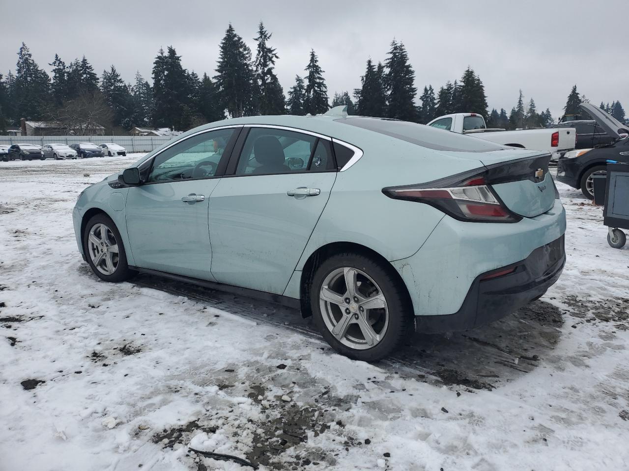 2018 Chevrolet Volt - Image 2