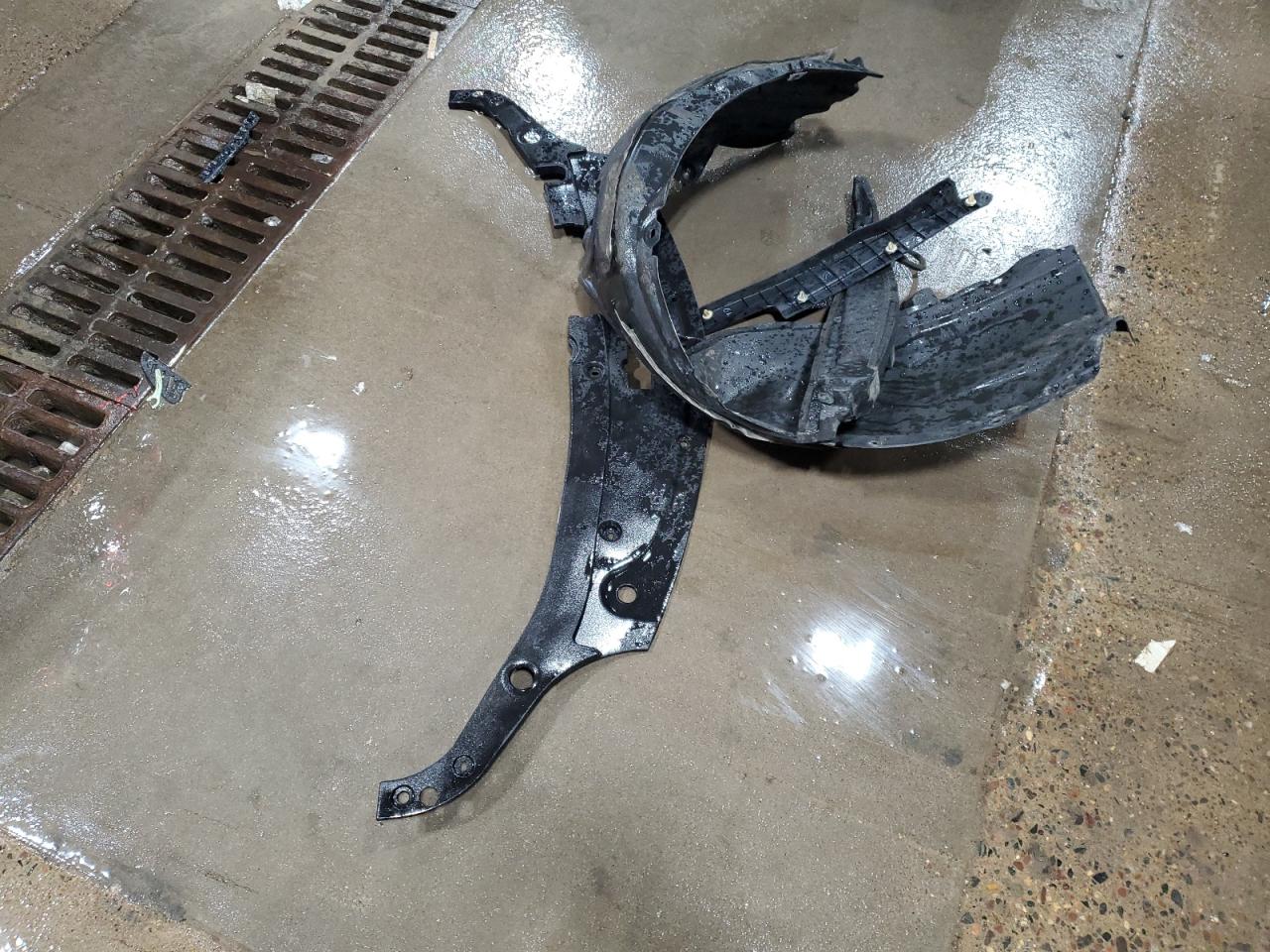 2013 Toyota Avalon - Image 12