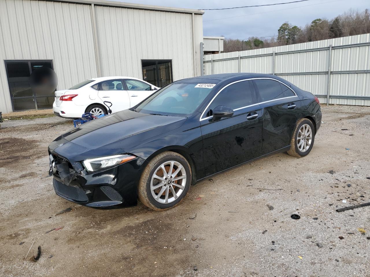 2020 Mercedes-Benz A-klasse - Image 1