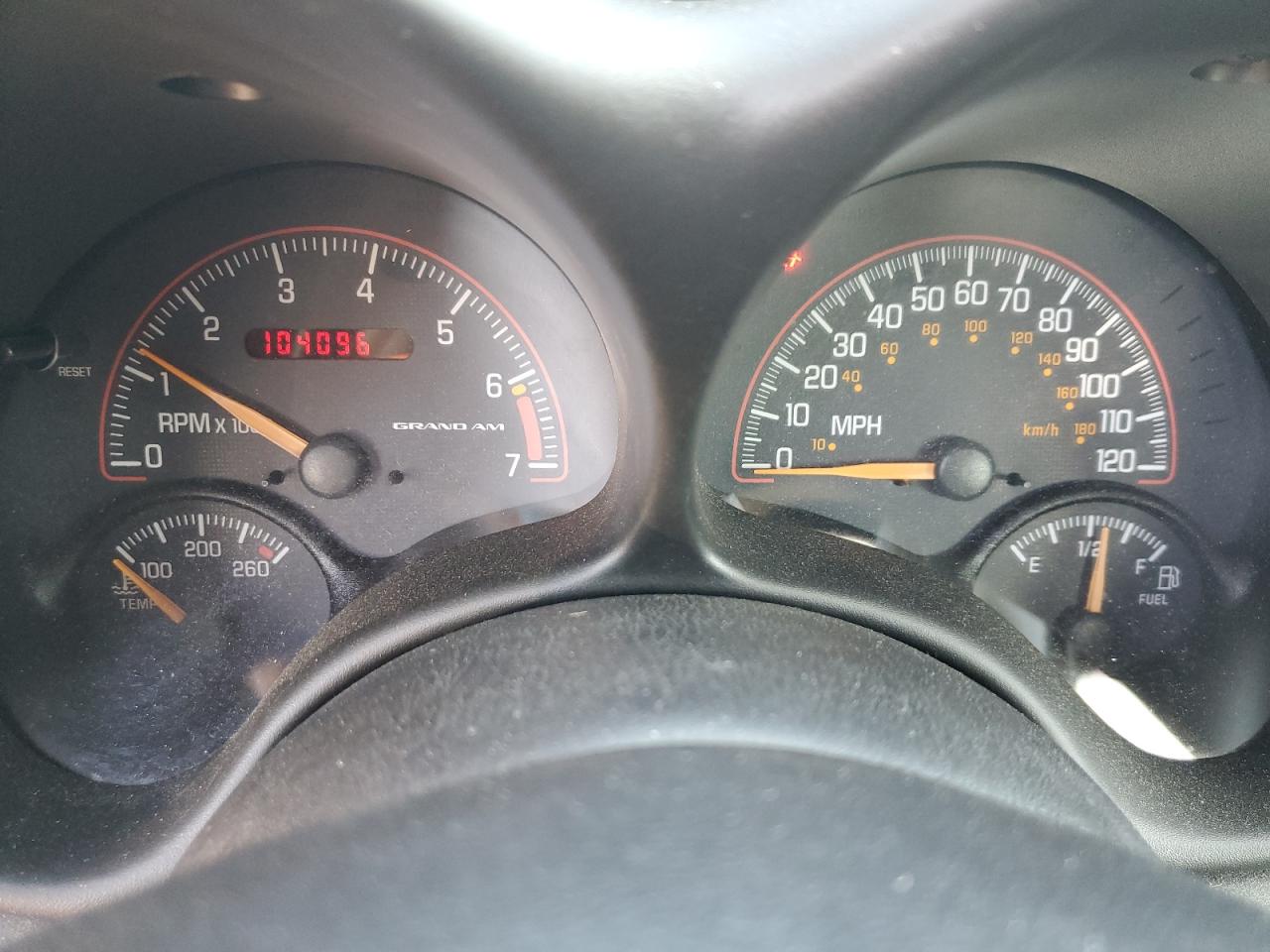 2004 Pontiac Grand AM - Image 9