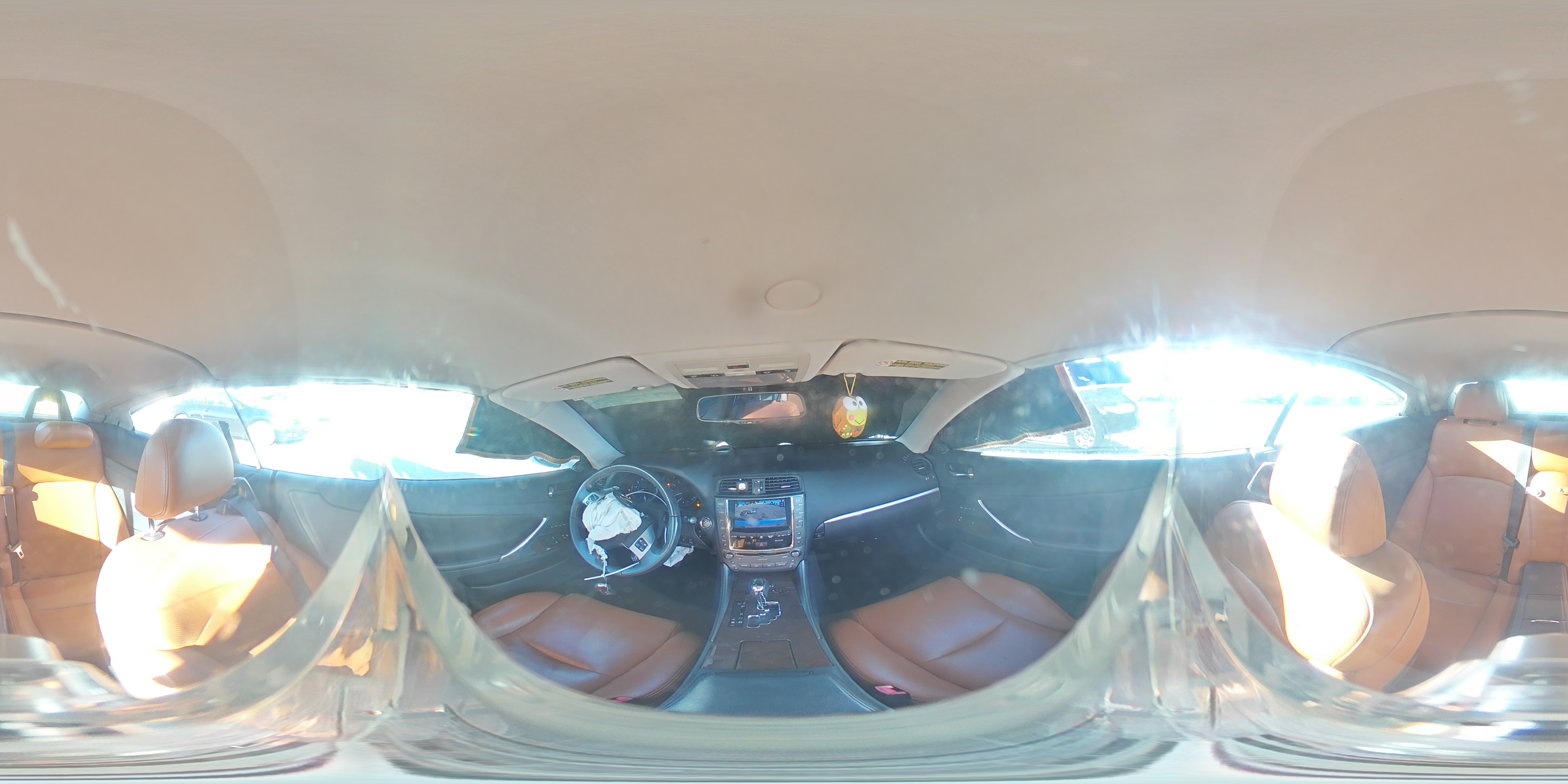 2011 Lexus IS - Image 12
