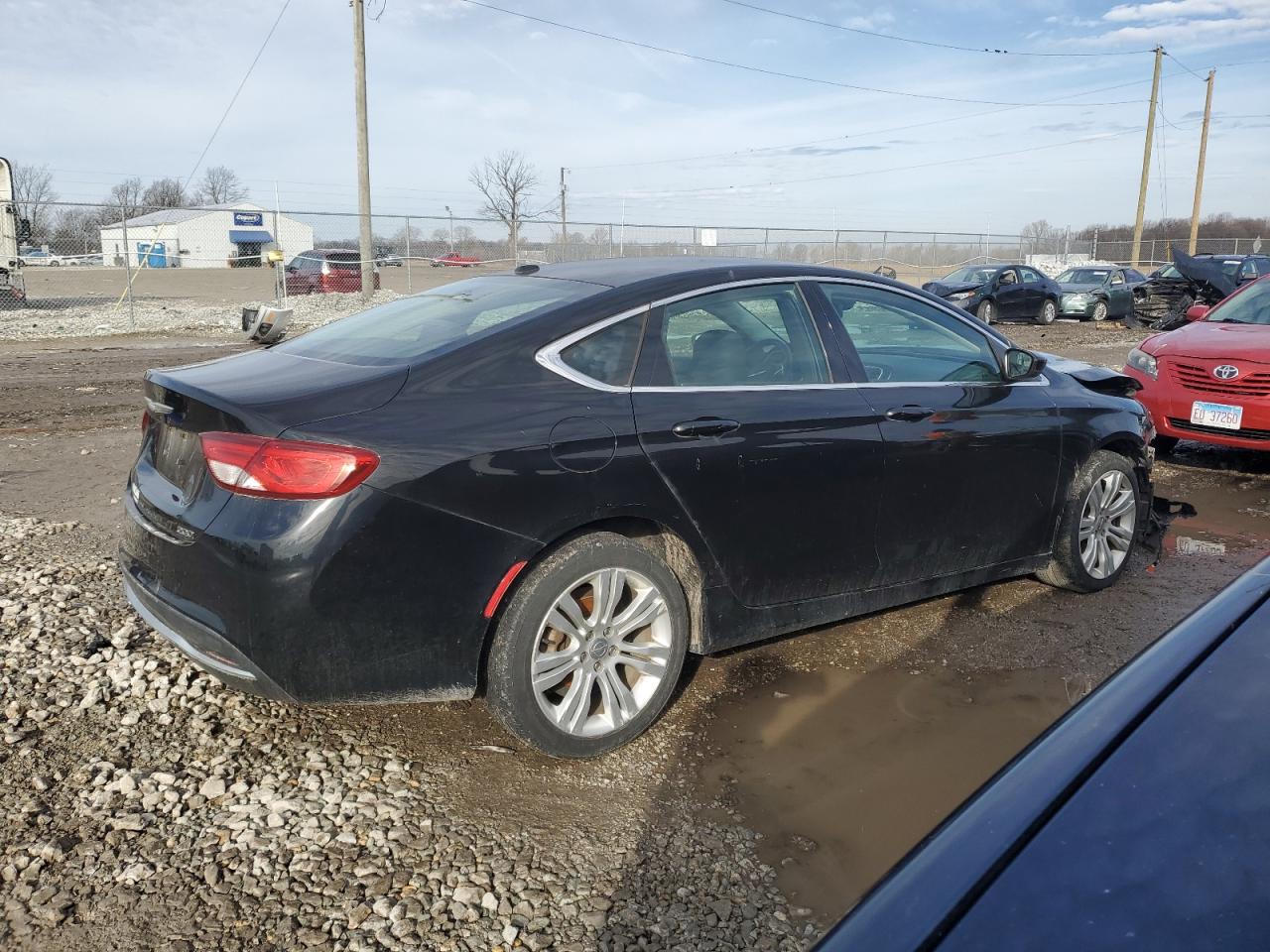 2015 Chrysler 200 - Image 3