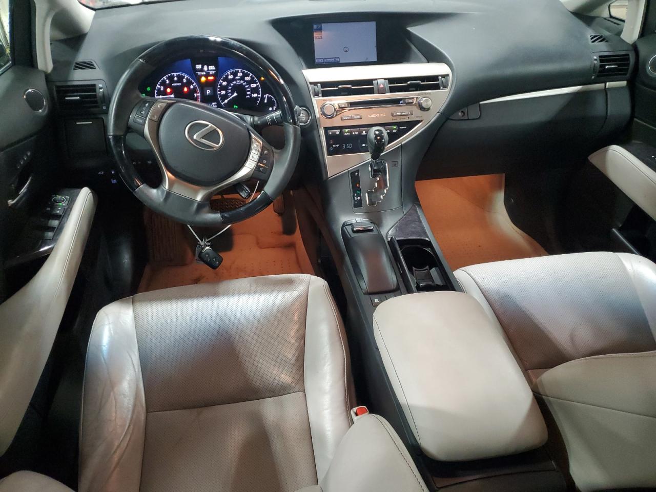 2015 Lexus RX - Image 8