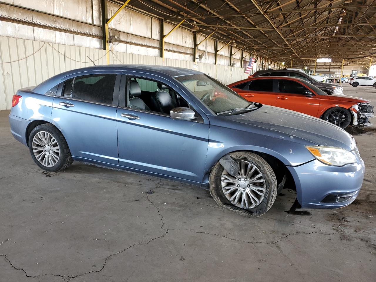 2011 Chrysler 200 - Image 4