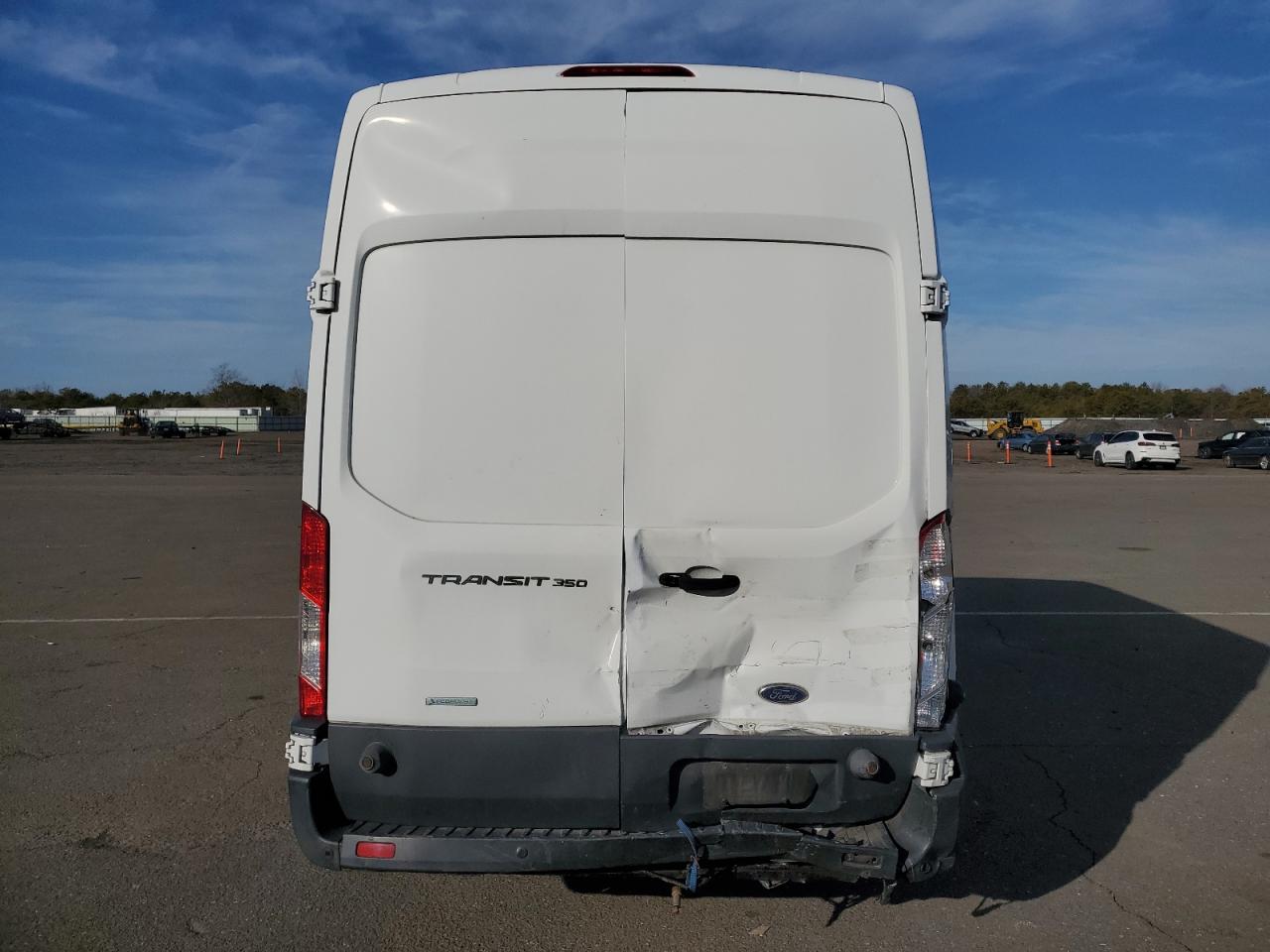 2015 Ford Transit - Image 6