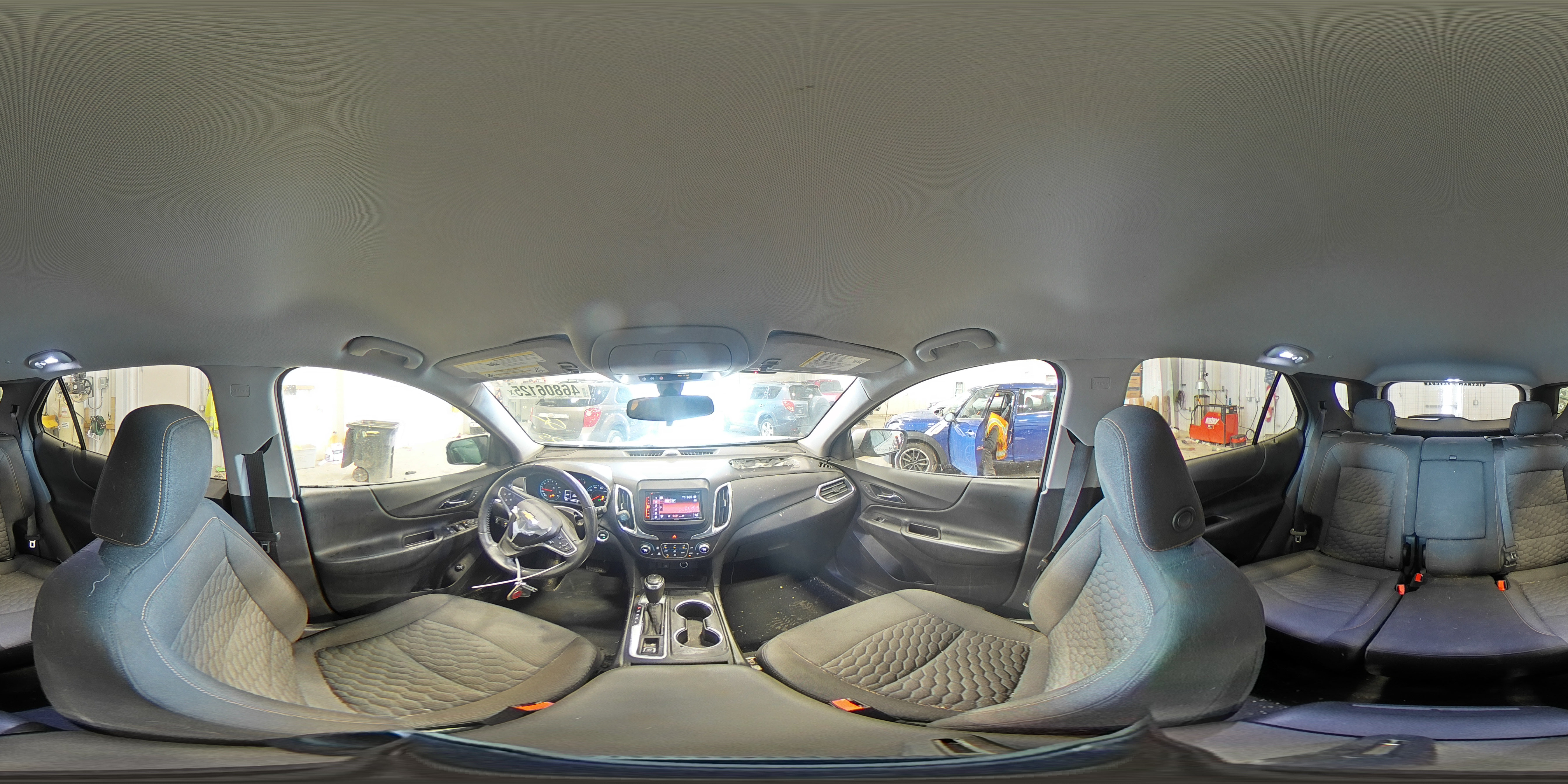 2018 Chevrolet Equinox - Image 15