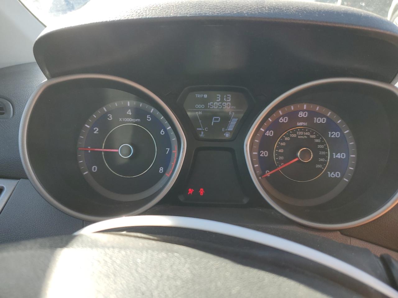 2013 Hyundai Elantra - Image 9