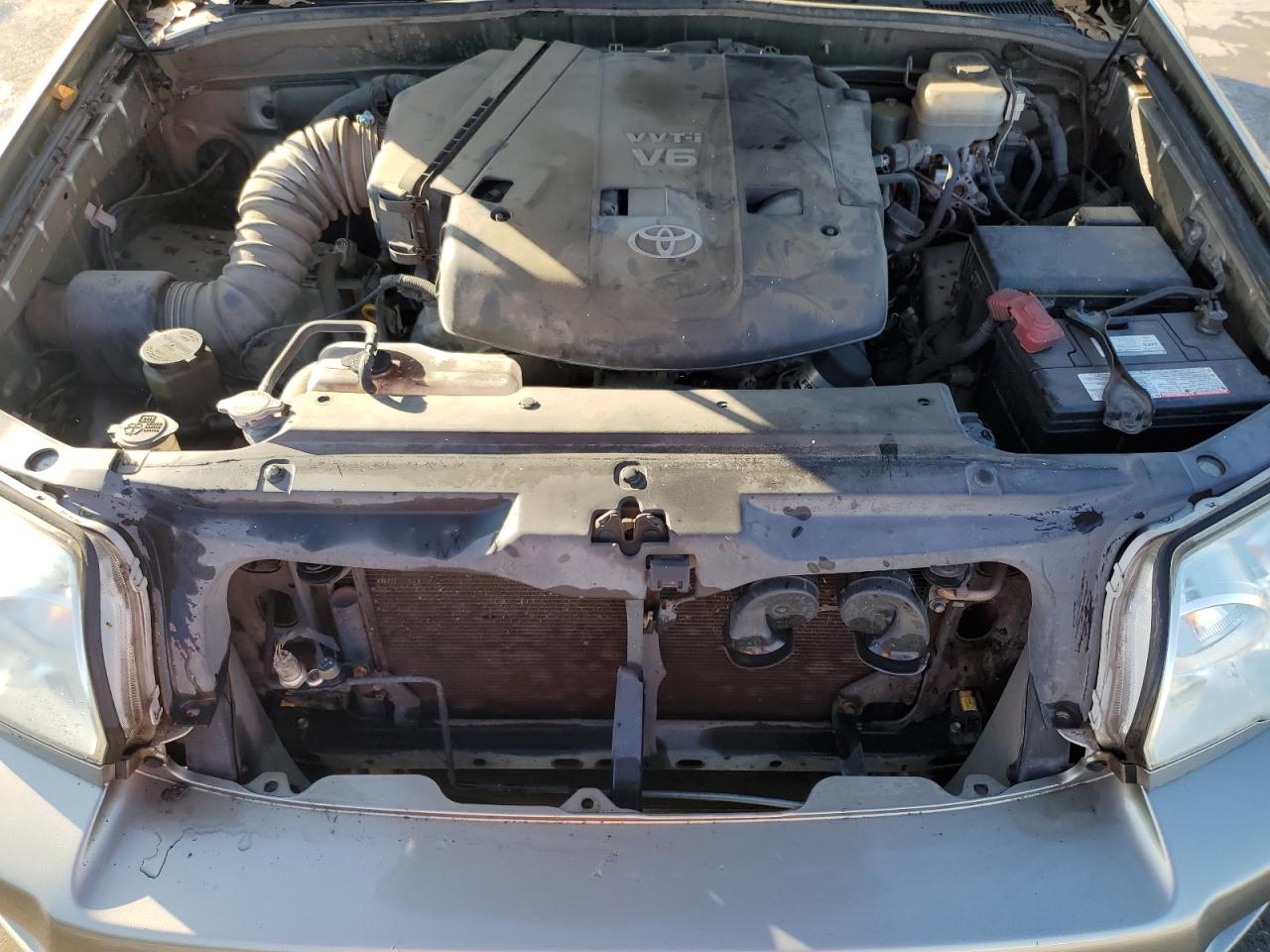 2006 Toyota 4Runner - Image 12