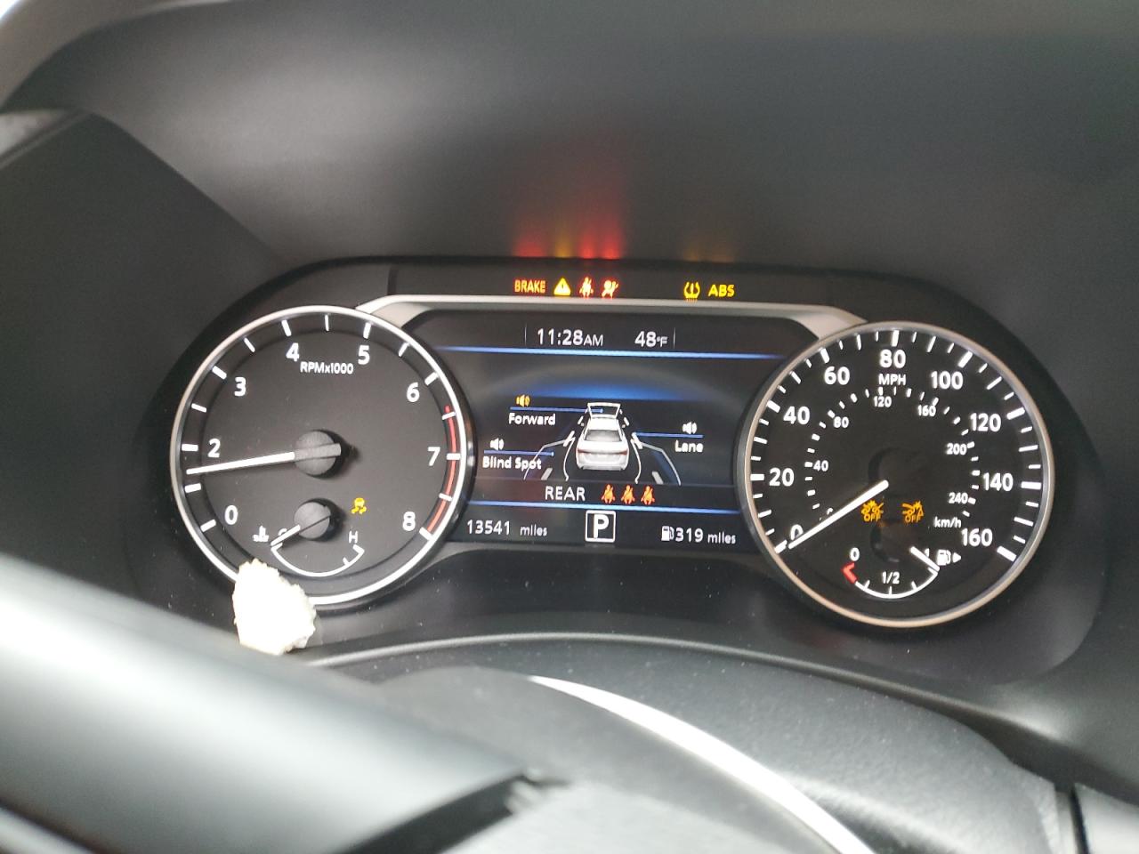 2024 Nissan Sentra - Image 9