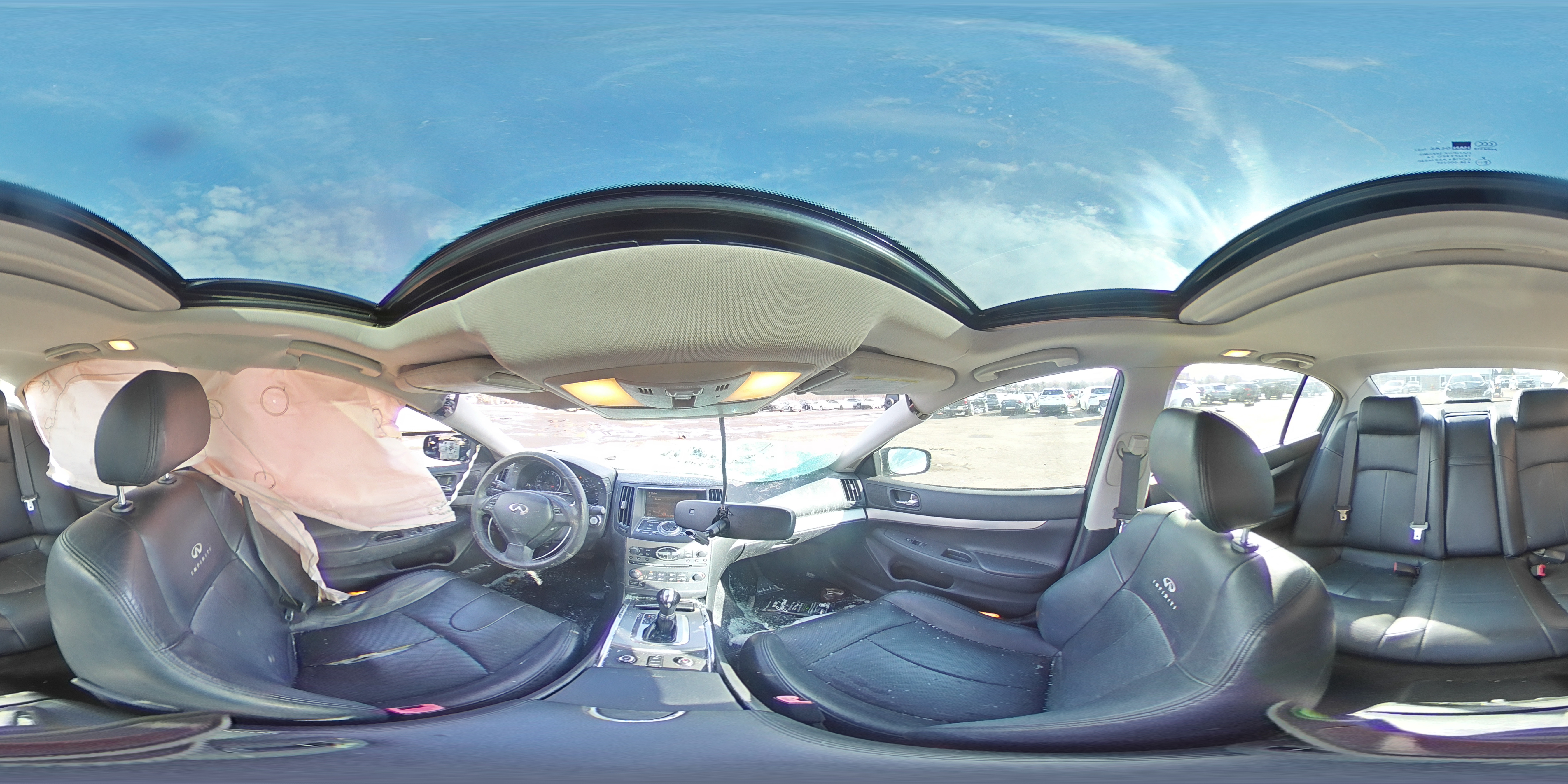 2011 Infiniti G - Image 13