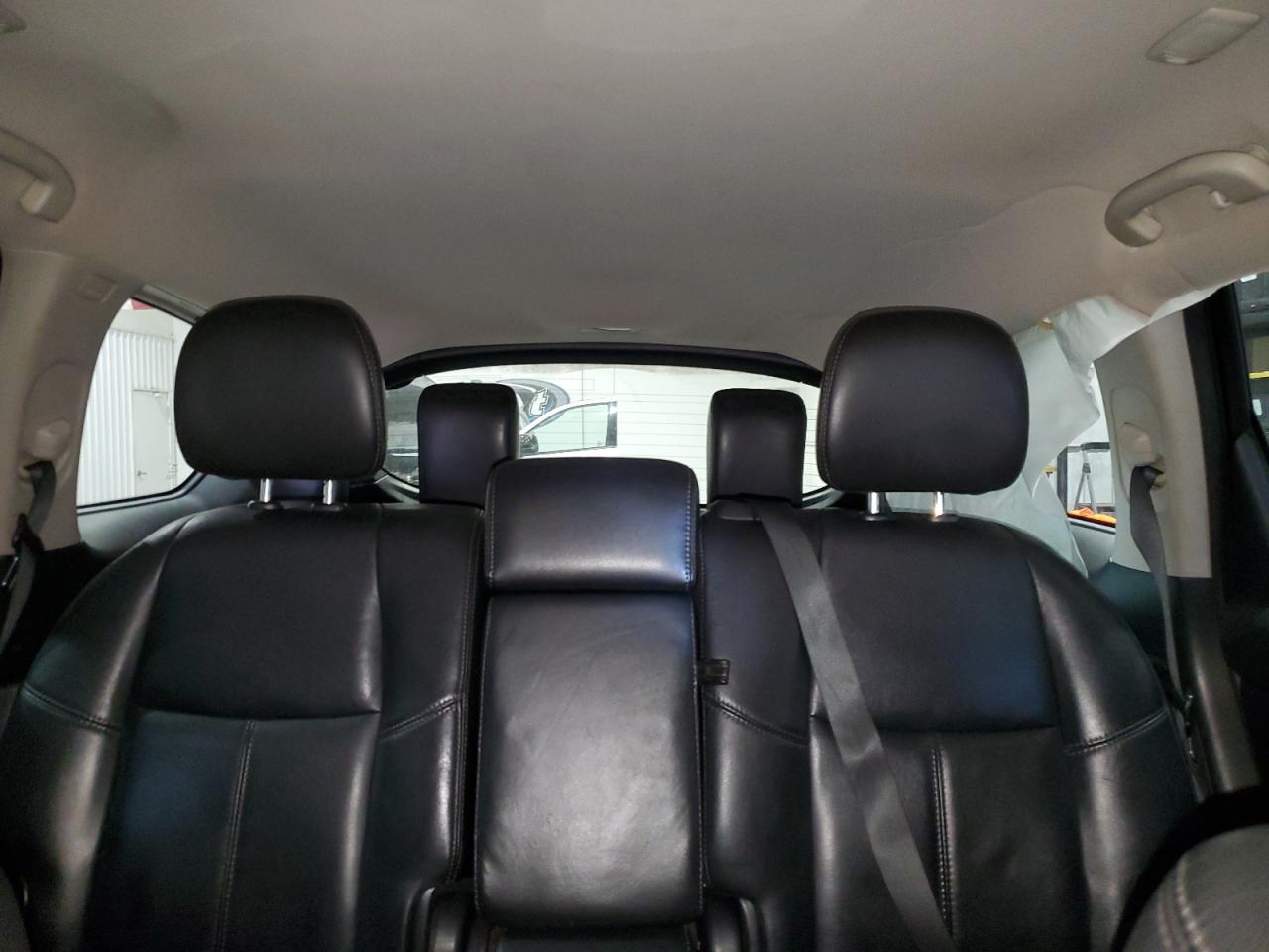 2014 Nissan Pathfinder - Image 10