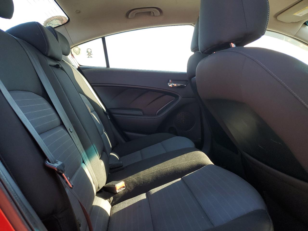 2014 Kia Forte - Image 10