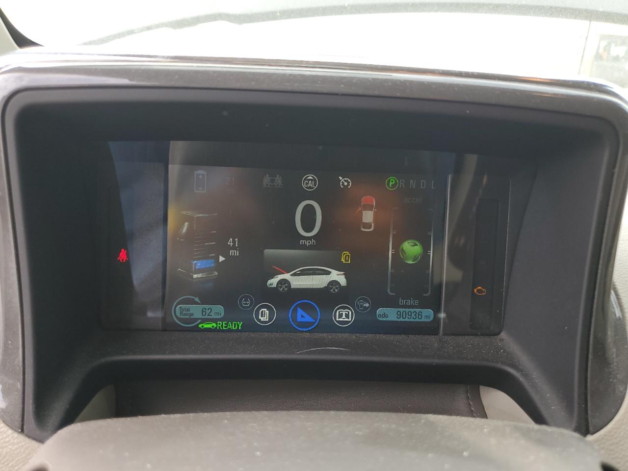 2015 Chevrolet Volt - Image 9