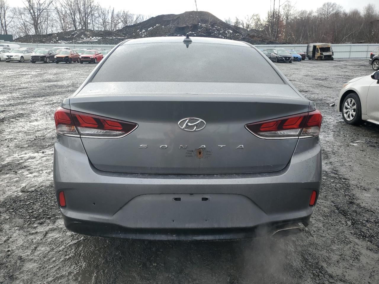 2018 Hyundai Sonata - Image 6