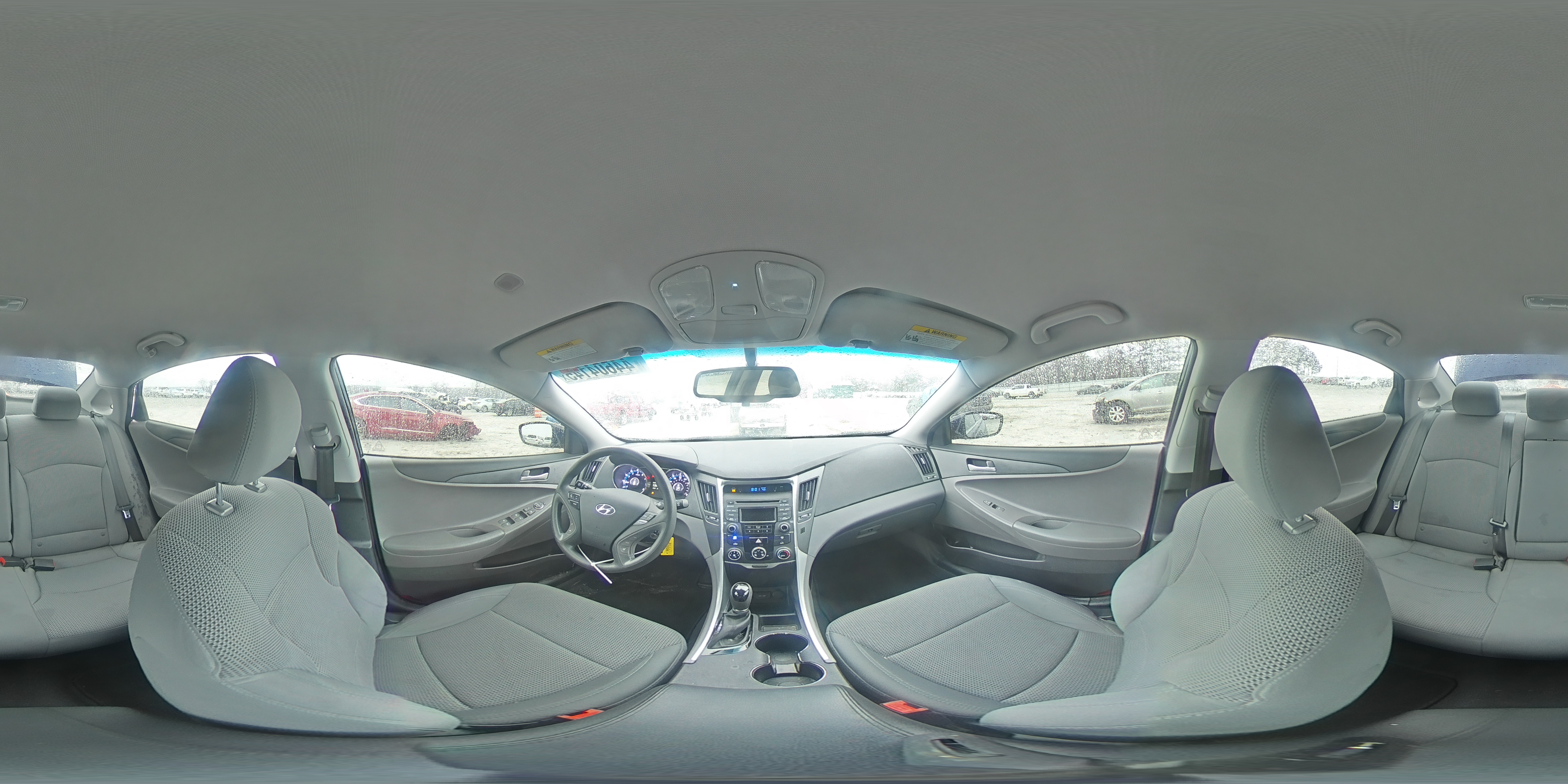 2014 Hyundai Sonata - Image 13