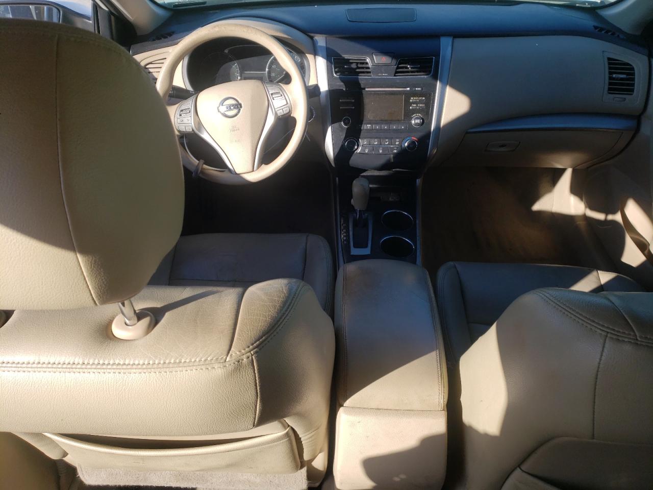 2014 Nissan Altima - Image 8