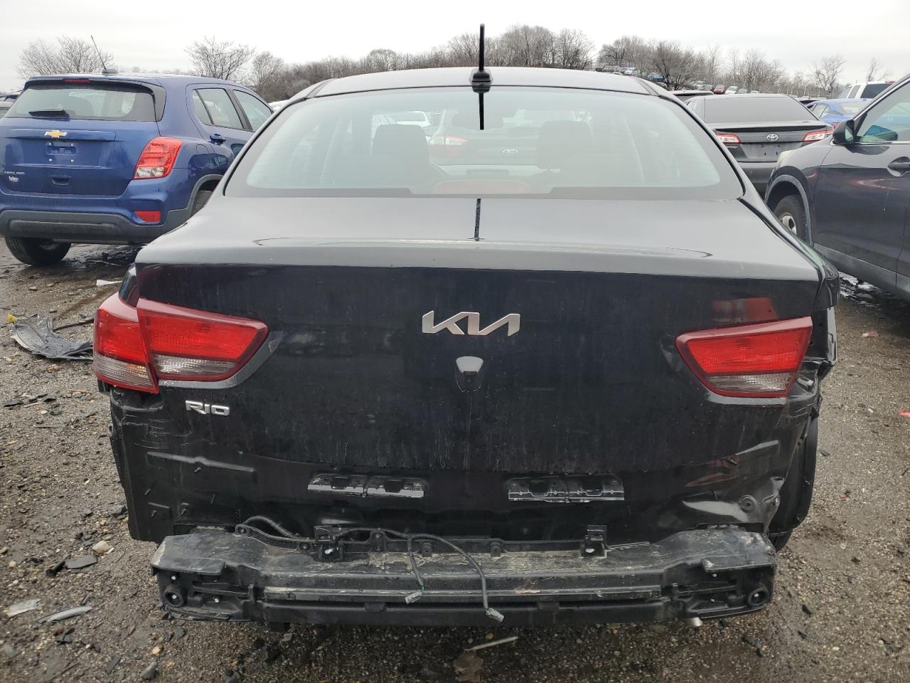 2023 Kia Rio - Image 6