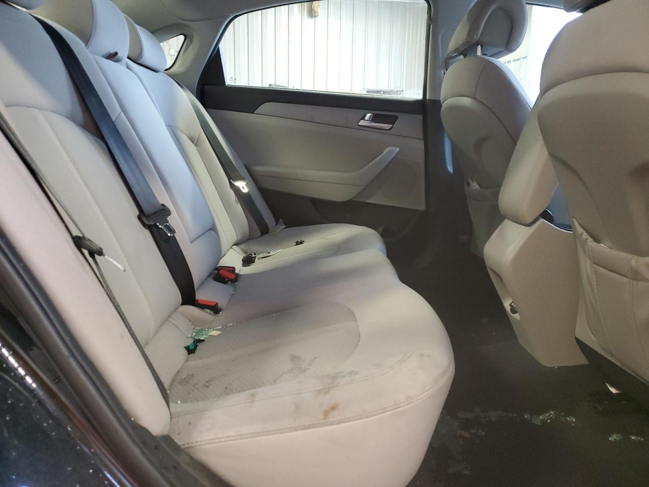 2017 Hyundai Sonata - Image 10