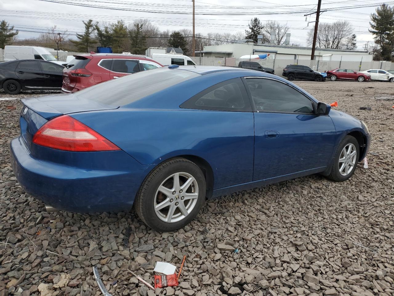 2004 Honda Accord - Image 3