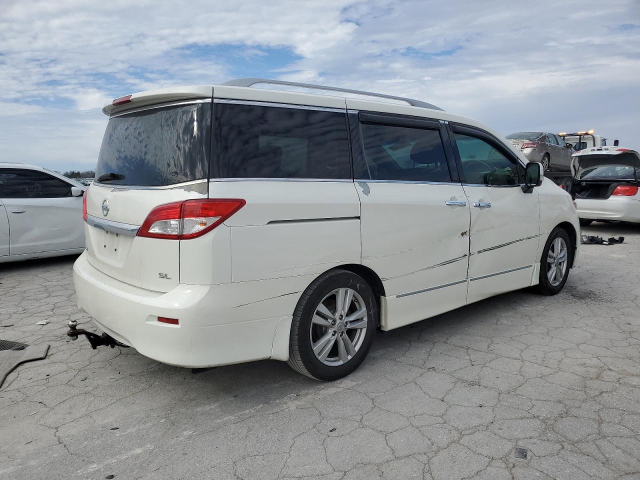 2015 Nissan Quest - Image 3