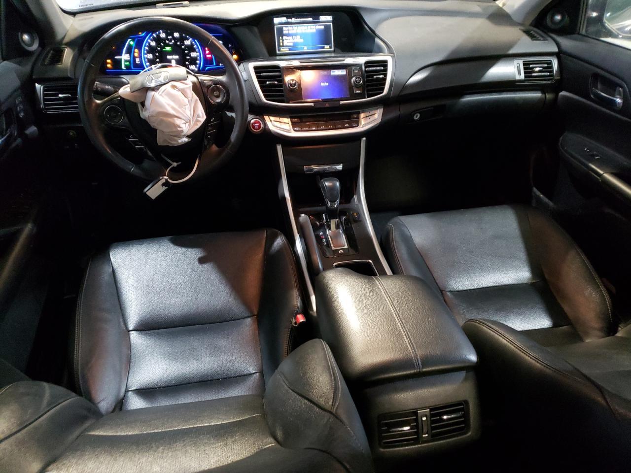 2015 Honda Accord - Image 8