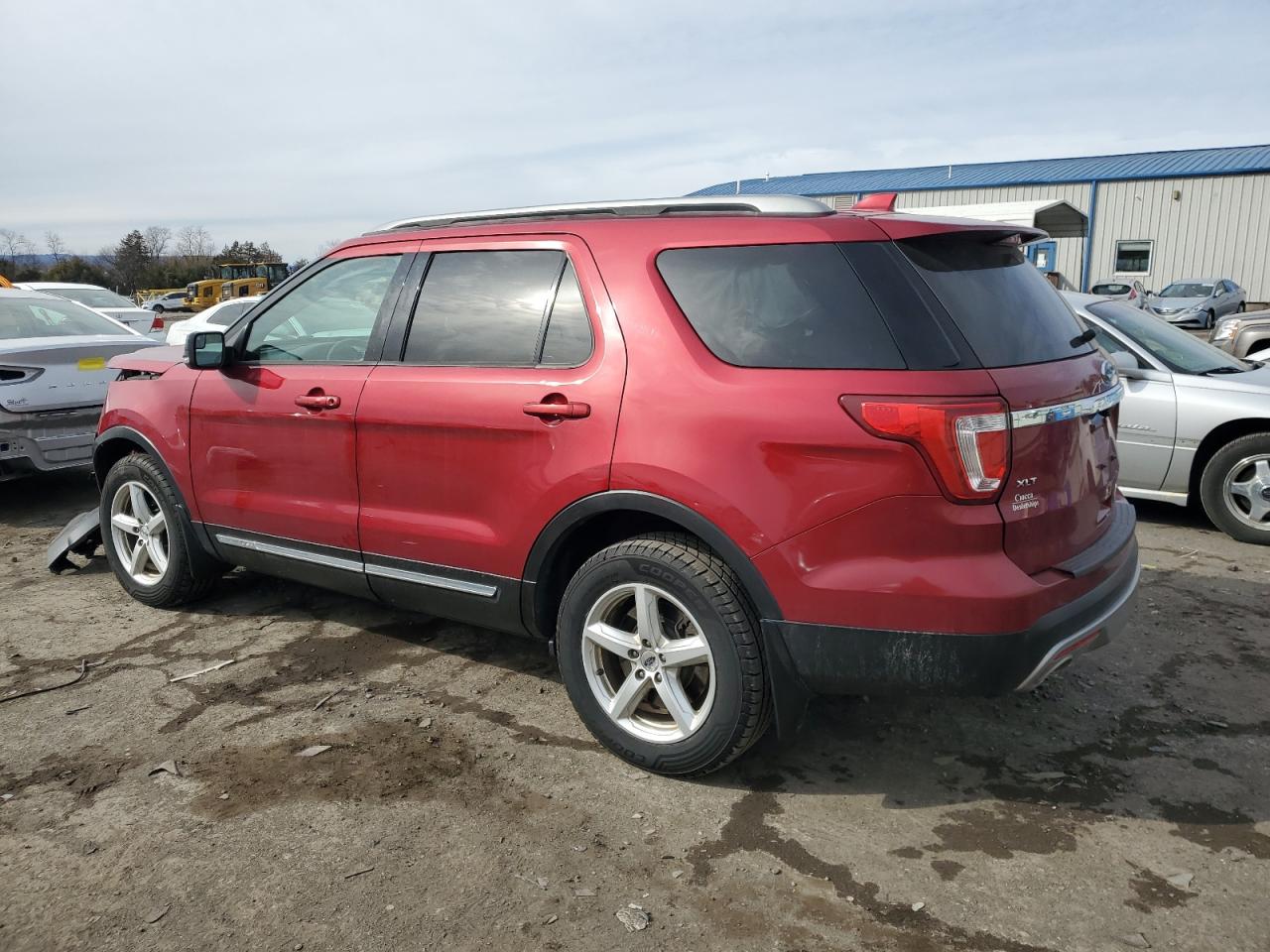 2017 Ford Explorer - Image 2