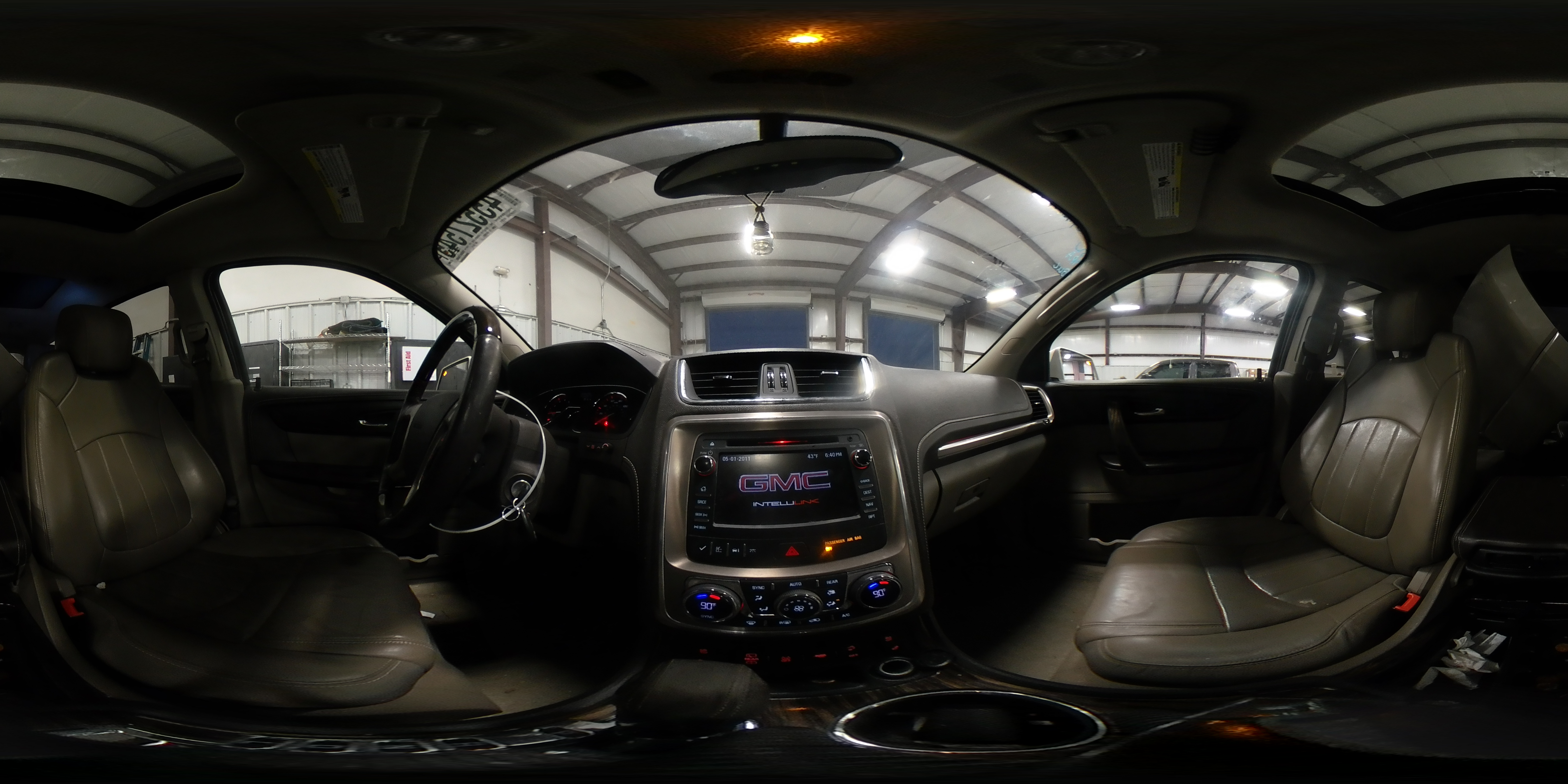 2013 GMC Acadia - Image 13