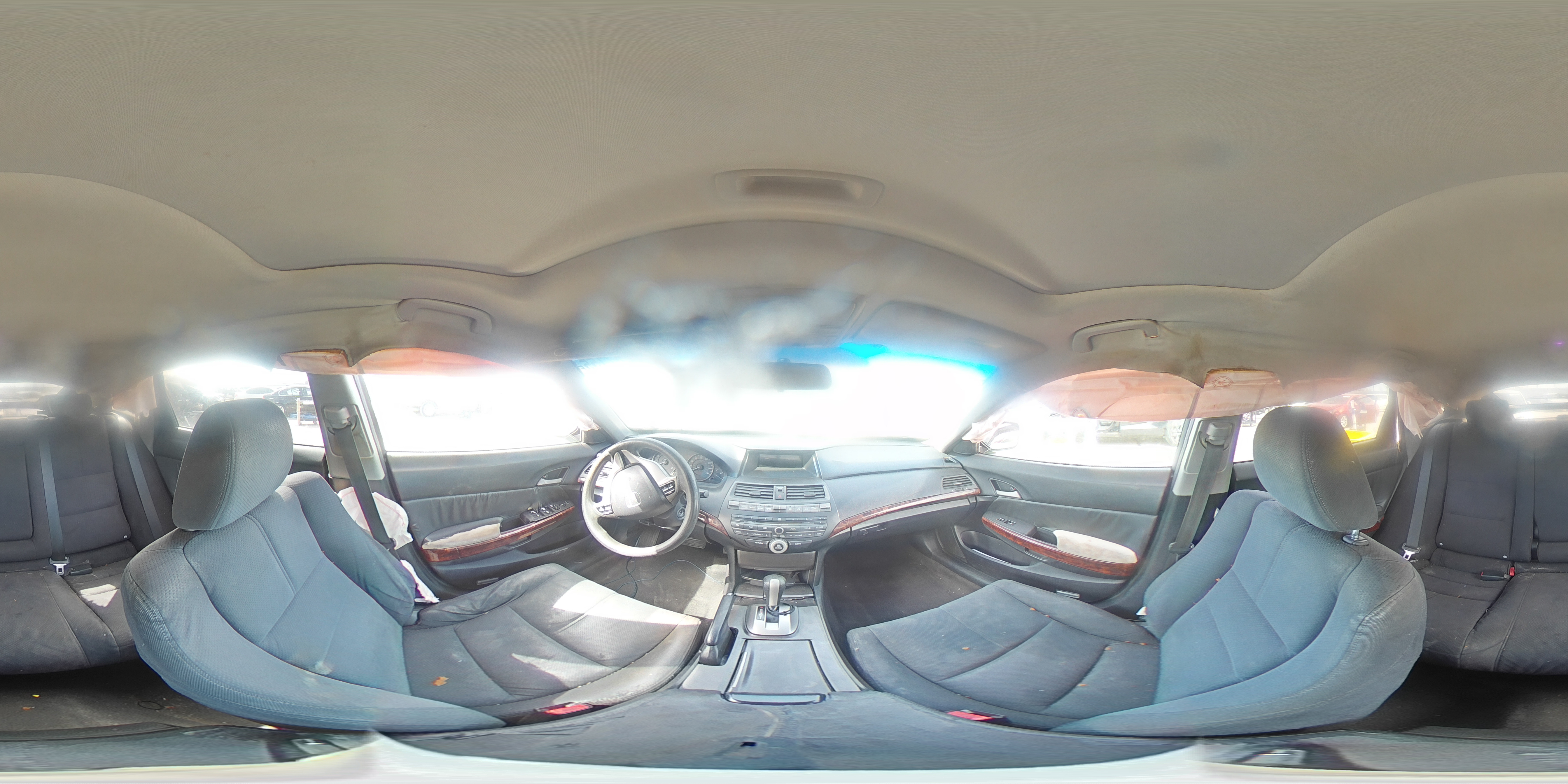 2011 Honda Accord - Image 13