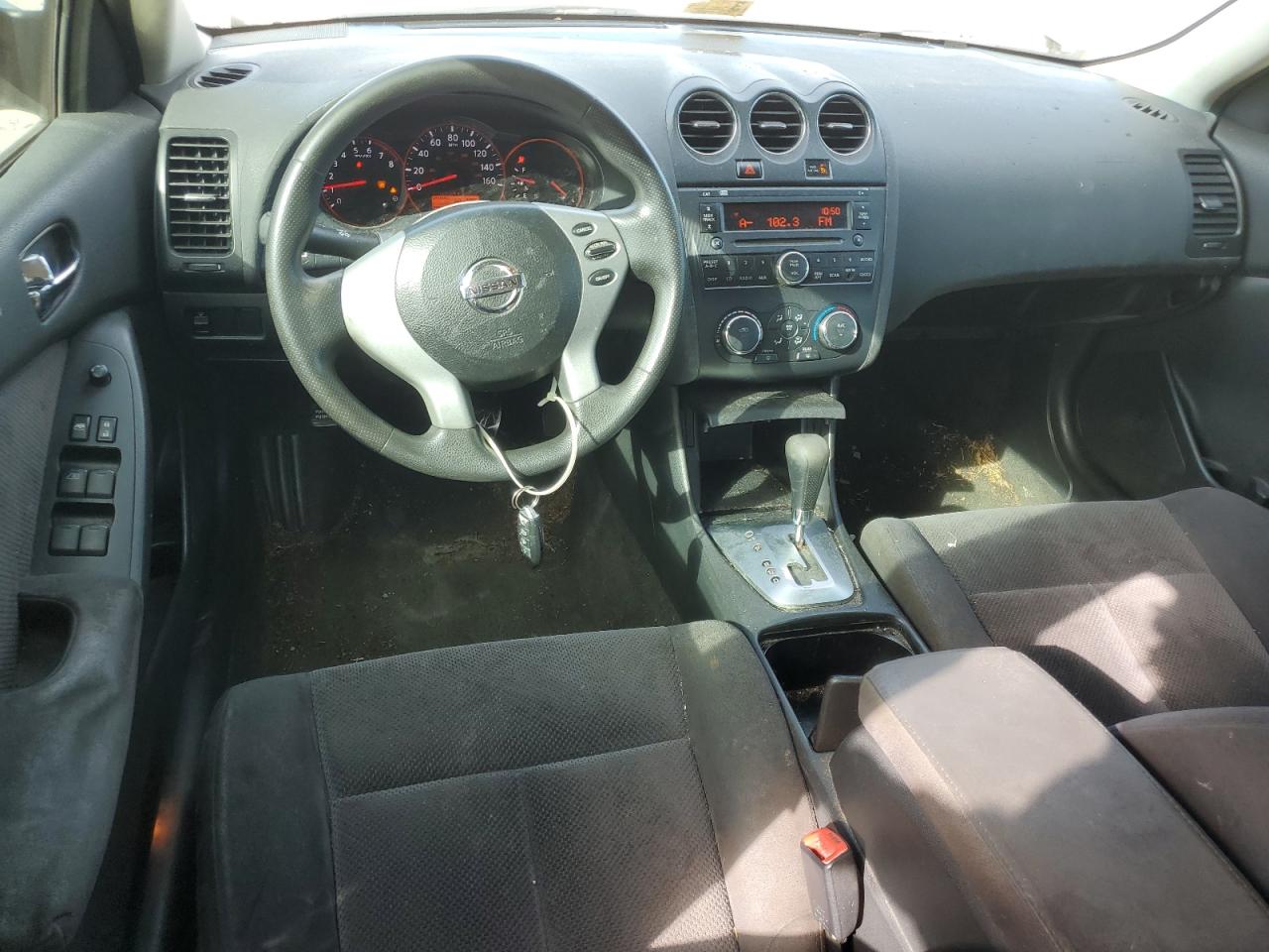 2009 Nissan Altima - Image 8
