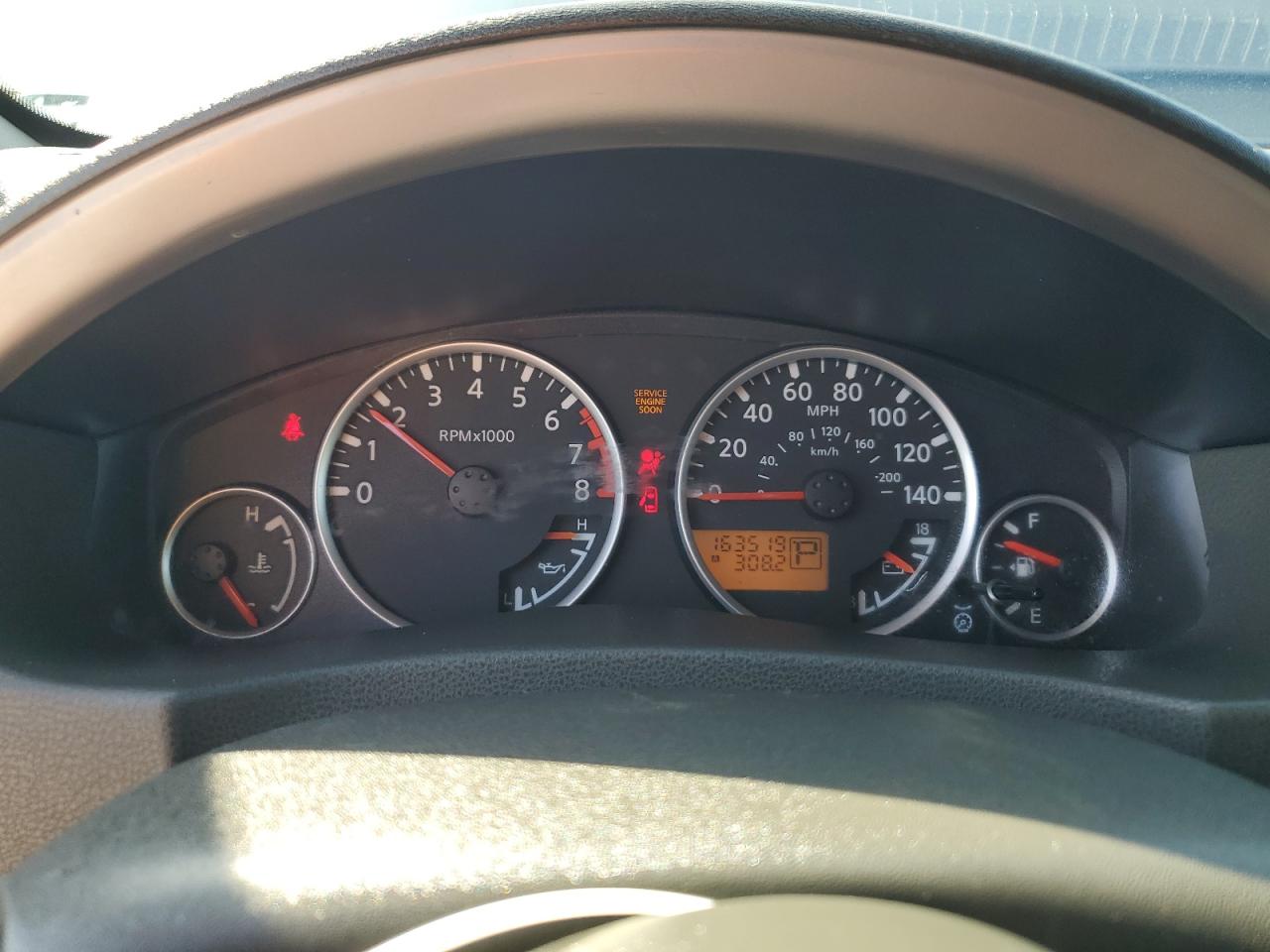 2005 Nissan Pathfinder - Image 9
