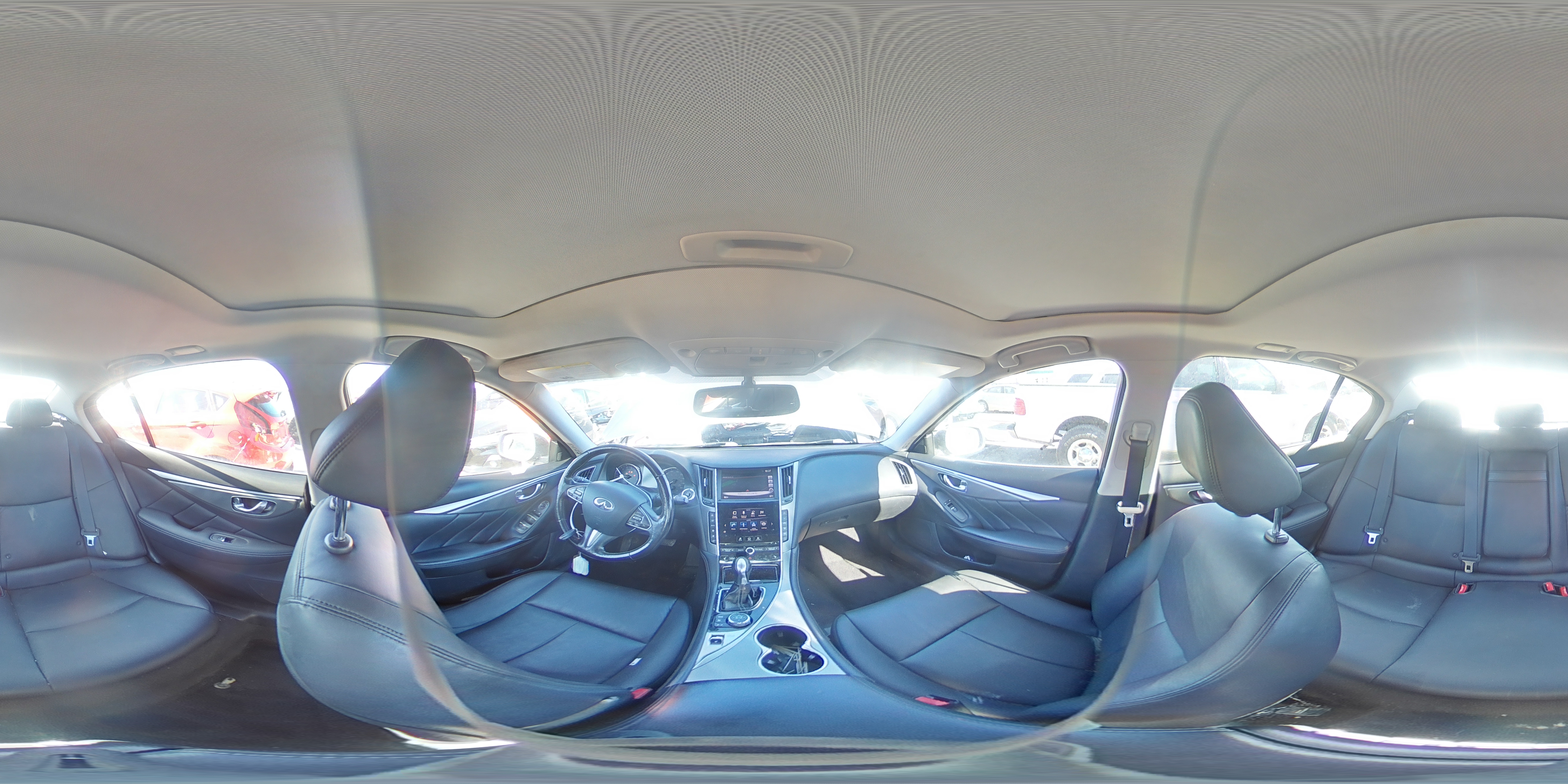 2015 Infiniti Q50 - Image 13