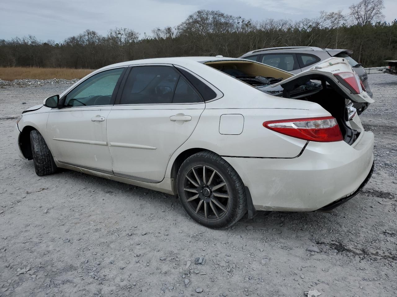 2016 Toyota Camry - Image 2