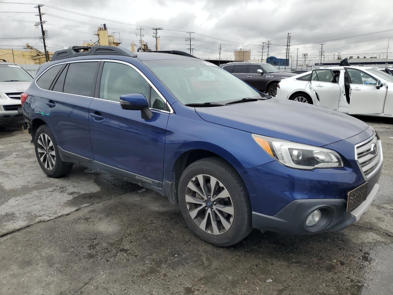 2015 Subaru Outback - Image 4