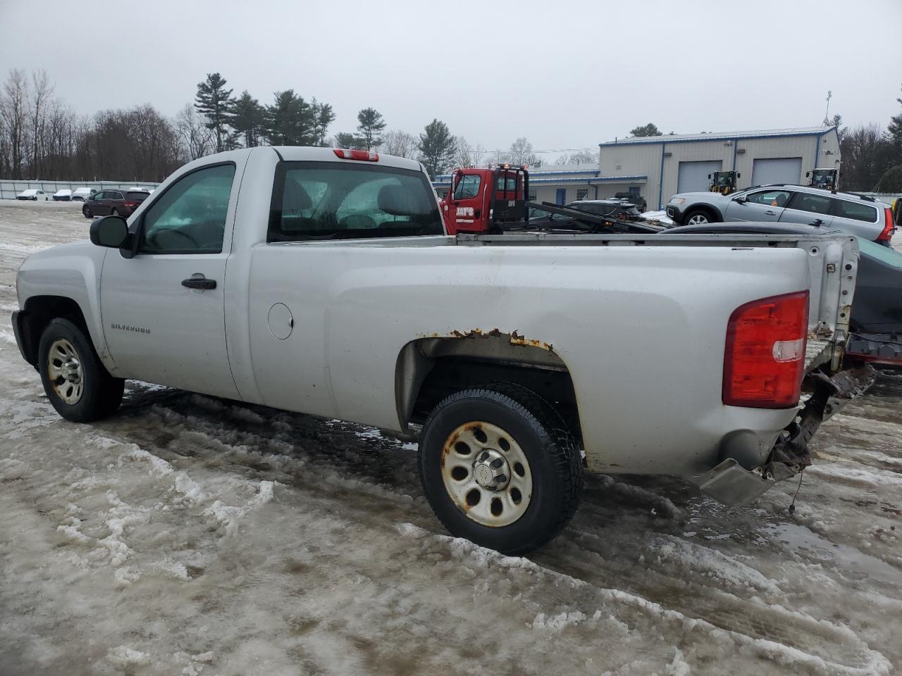 2011 Chevrolet Silverado - Image 2