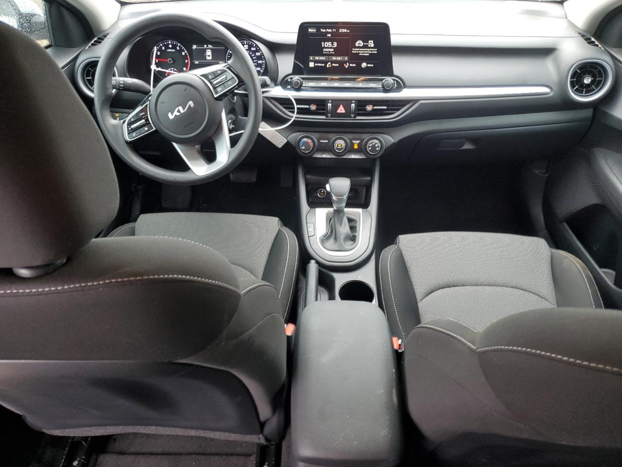 2024 Kia Forte - Image 8
