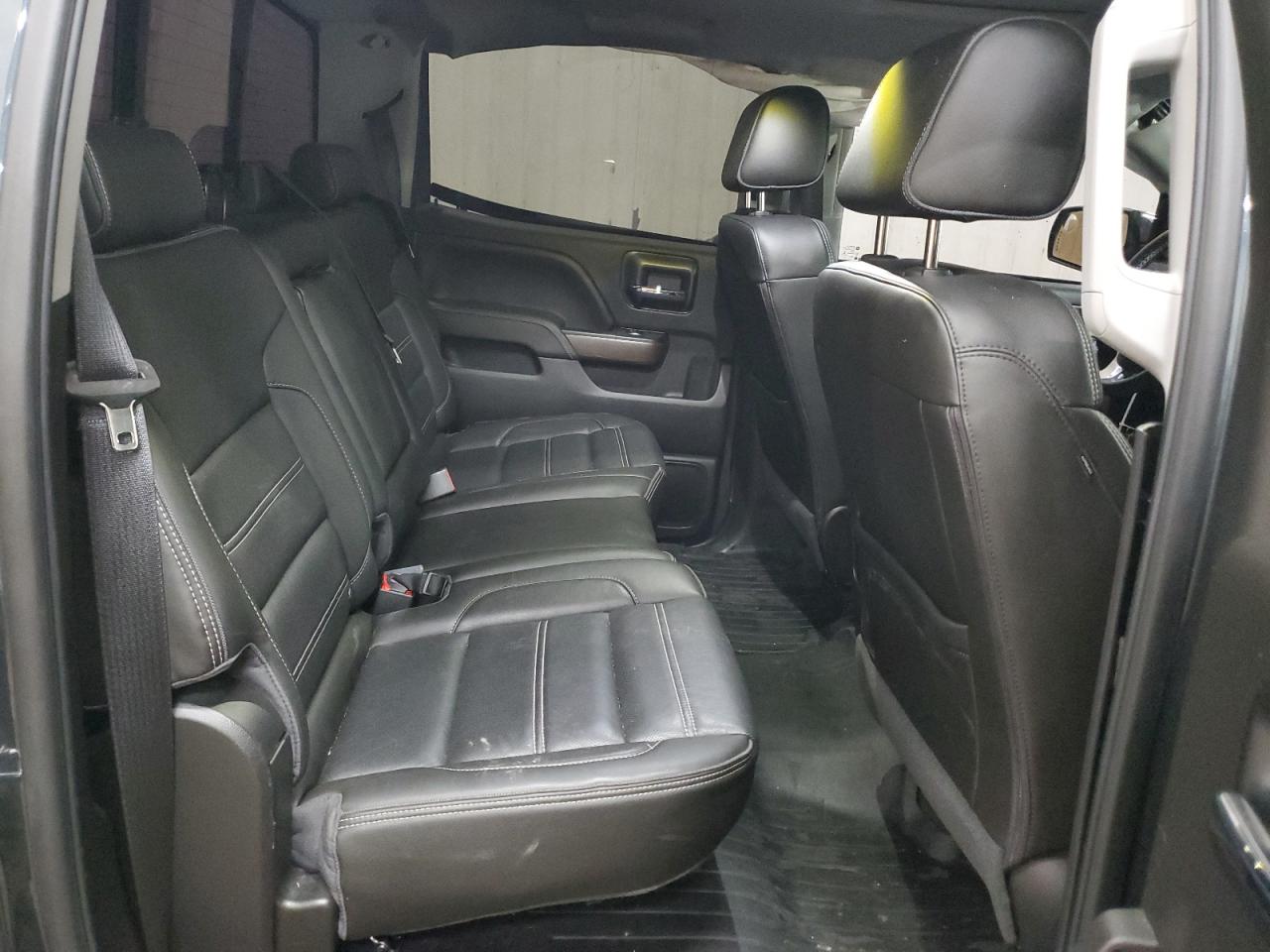 2018 GMC Sierra - Image 10
